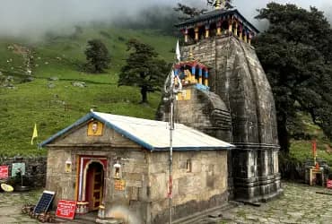 Madhyamaheshwar Temple - Garhwal Himalayas, Uttarakhand