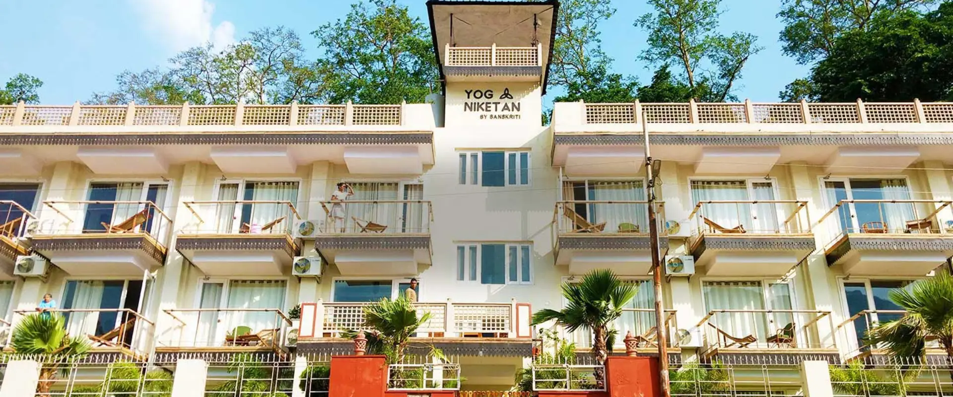 Yog Niketan by Sanskriti